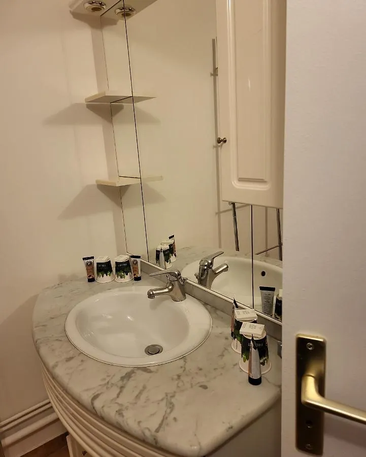 Mas D'Alivon Hotel Arles Guest house